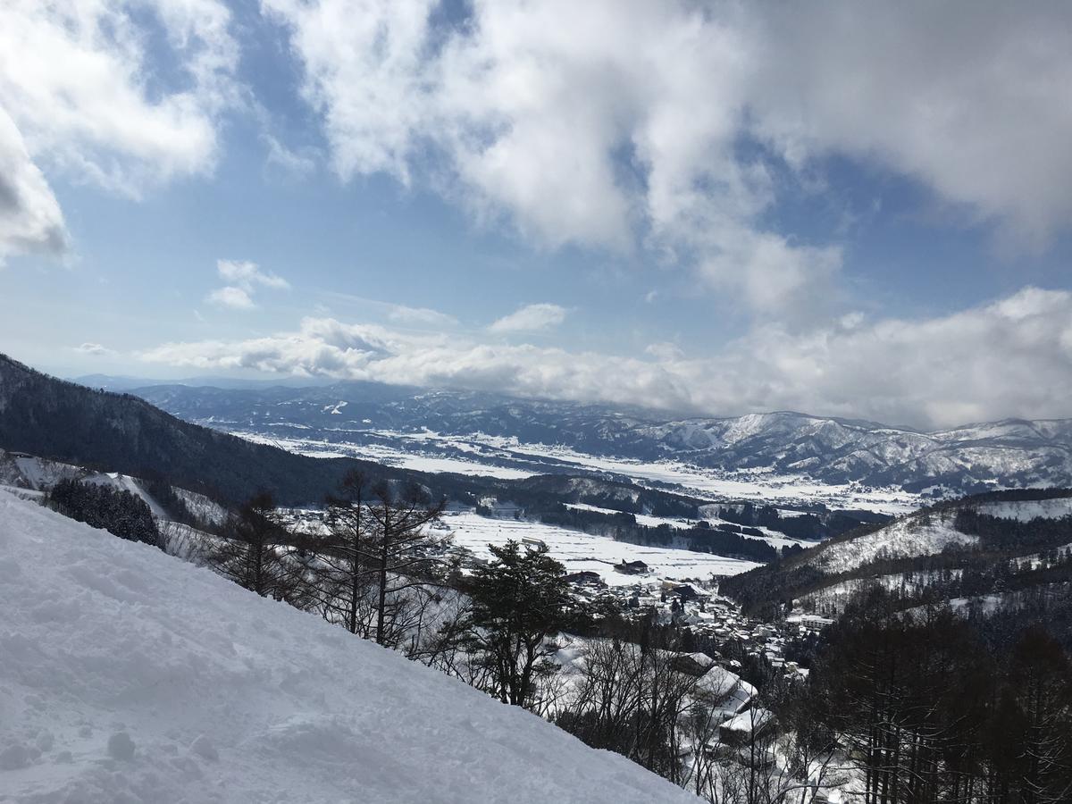Lodge Onsen Basecamp *